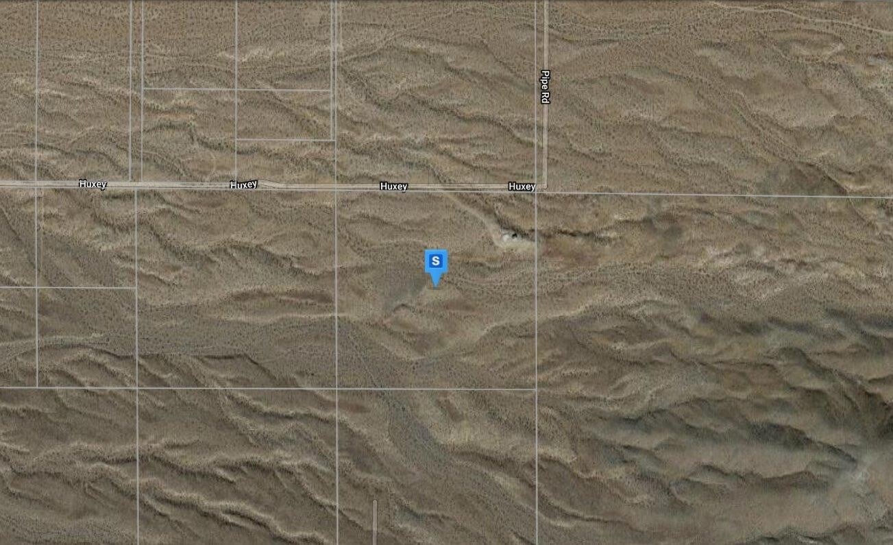 16717 Wishing Well Rd, Oro Grande, CA à vendre Photo principale– Image 1 sur 2