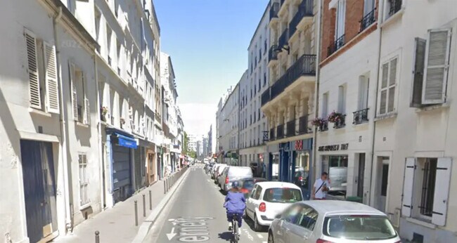 Plus de détails pour Local commercial à louer