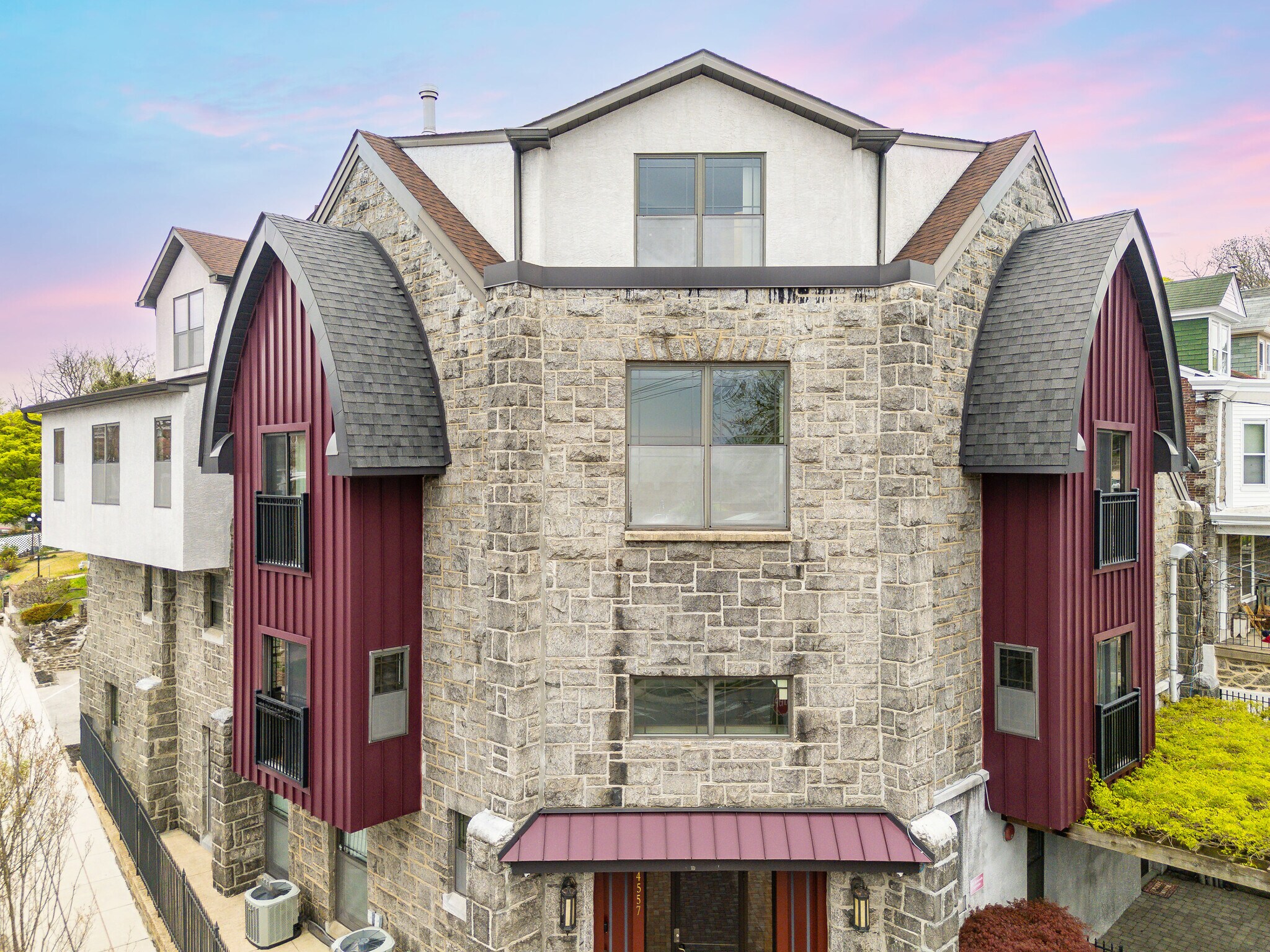 4557 Manayunk Ave, Philadelphia, PA à vendre Photo de l’immeuble– Image 1 sur 77