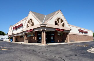 Plus de détails pour 2515 N Knoxville Ave, Peoria, IL - Local commercial à louer