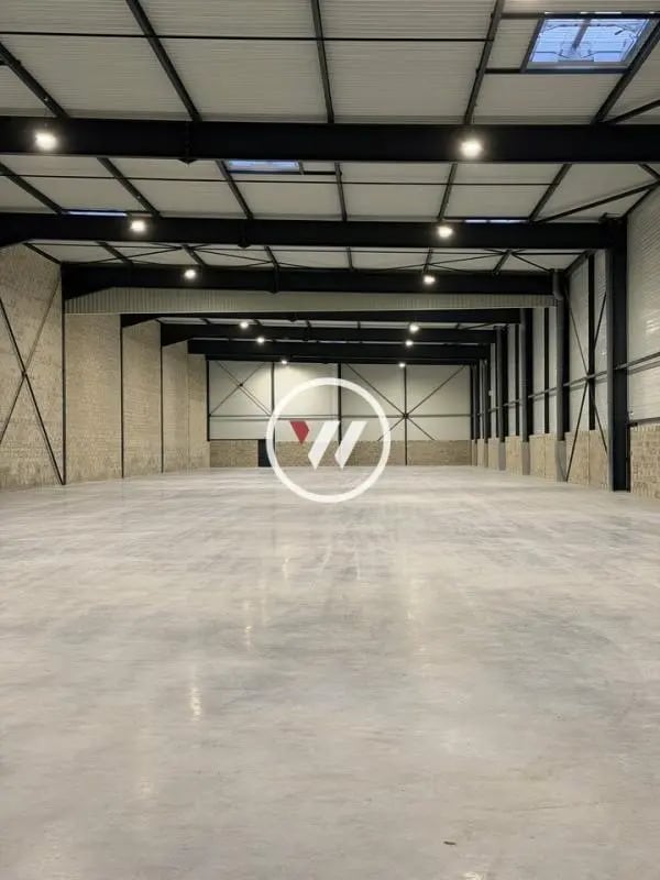 Industriel/Logistique dans Le Blanc-Mesnil à vendre Photo de l’immeuble– Image 1 sur 9