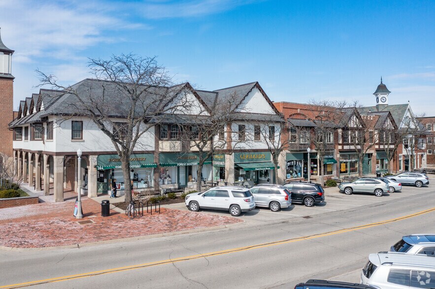 272 Market Sq, Lake Forest, IL à louer - Photo de l’immeuble – Image 2 sur 9