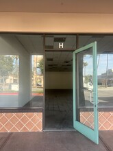 5533-5549 Philadelphia St, Chino, CA à louer Photo de l’immeuble– Image 1 sur 3