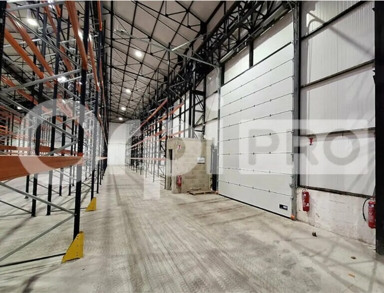Industriel/Logistique dans Soissons à vendre - Photo de l’immeuble – Image 1 sur 5