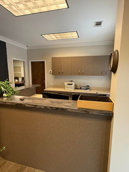 6131 Gateway Rd, Columbus, GA à louer - Photo de l’immeuble – Image 2 sur 7