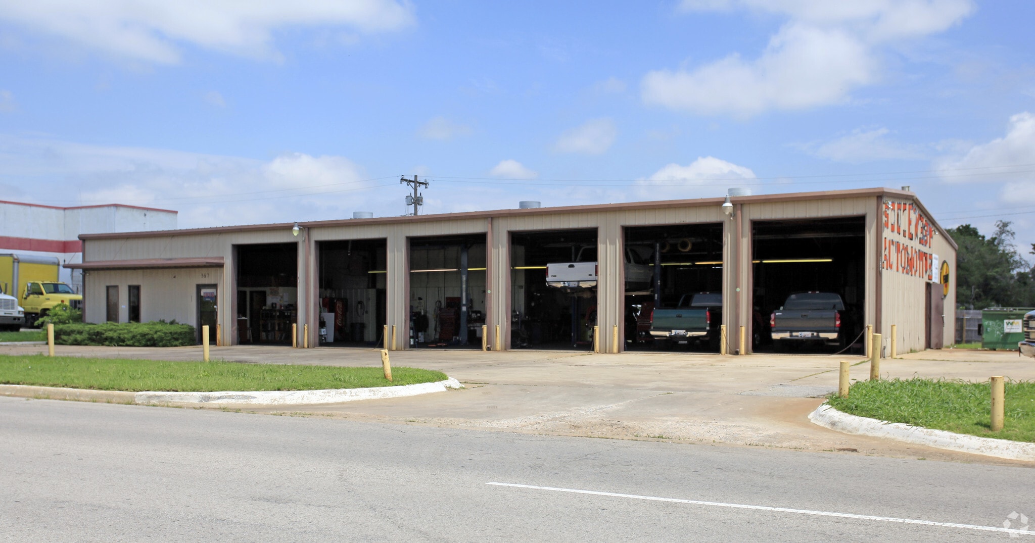 3617 SW 44th St, Oklahoma City, OK à vendre Photo principale– Image 1 sur 7