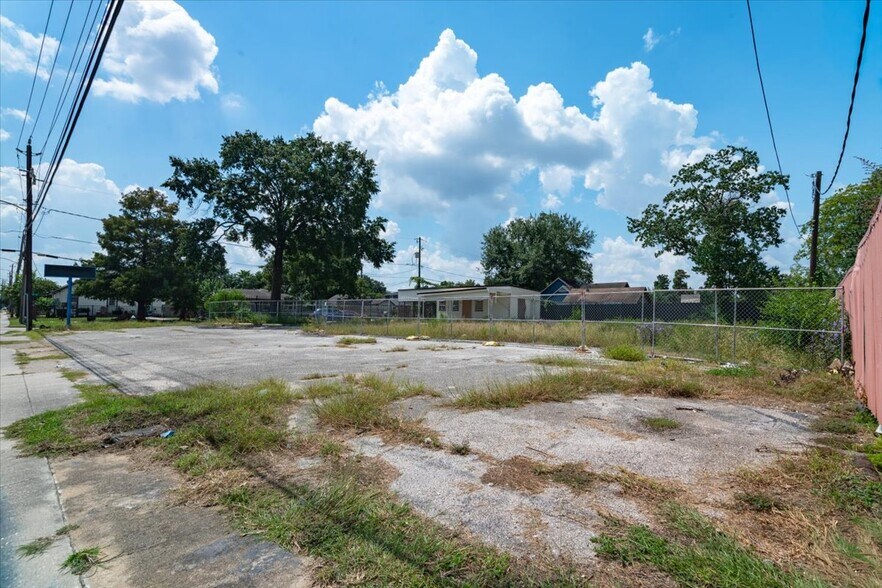 741 McDaniel St, Houston, TX à vendre - Photo de l’immeuble – Image 3 sur 39