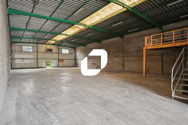 Bureau dans Wissous à louer - Photo de l’immeuble – Image 3 sur 11