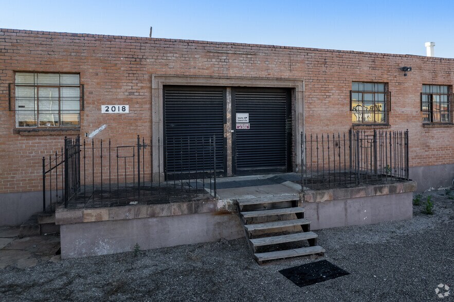 2002-2044 E 14th St, Tucson, AZ à louer - Photo de l’immeuble – Image 3 sur 5