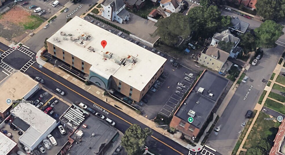 71 Union Ave, Rutherford, NJ à louer - Photo de l’immeuble – Image 3 sur 7