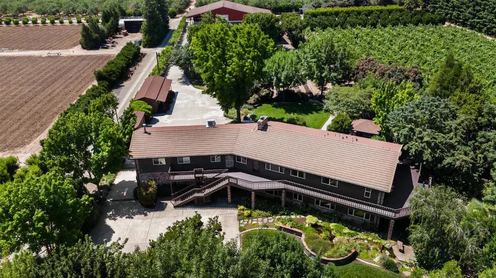 20592 Ayers Rd, Escalon, CA à vendre Photo principale– Image 1 sur 37