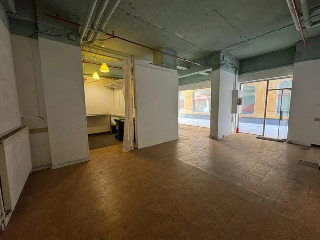 Plus de détails pour 5 Rue Alphonse Baudin, Paris - Local commercial à vendre