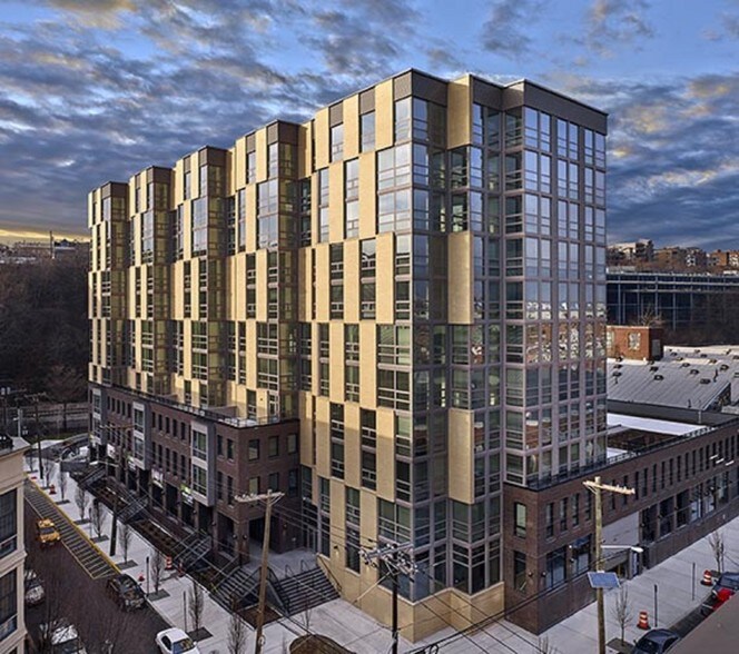 900 Monroe St, Hoboken, NJ à louer - Photo de l’immeuble – Image 3 sur 4