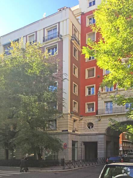 Calle De Rodríguez San Pedro, 5, Madrid, Madrid à louer - Photo de l’immeuble – Image 1 sur 2