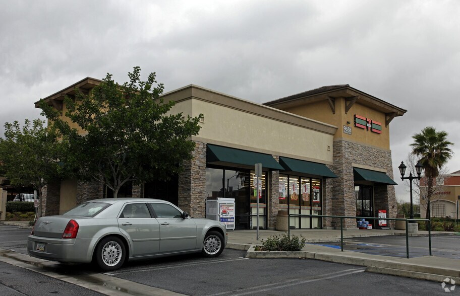 9638 Milliken Ave, Rancho Cucamonga, CA à vendre - Photo principale – Image 1 sur 4