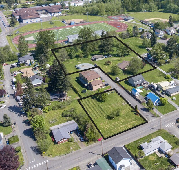 515 & 717 High Ave Sultan, WA 98294 portefeuille de 2 biens à vendre sur LoopNet.fr - Photo de l’immeuble – Image 3 sur 4