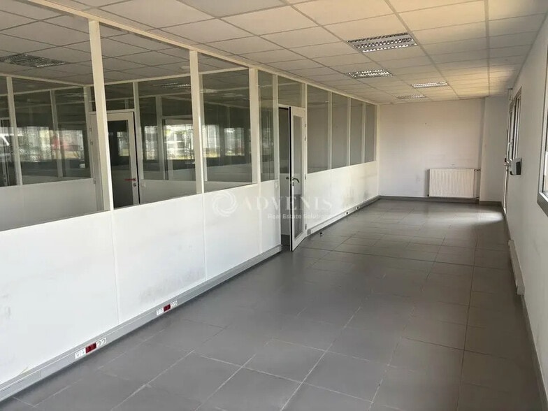 Local d’activités dans Le Mans à louer - Photo intérieure – Image 3 sur 3