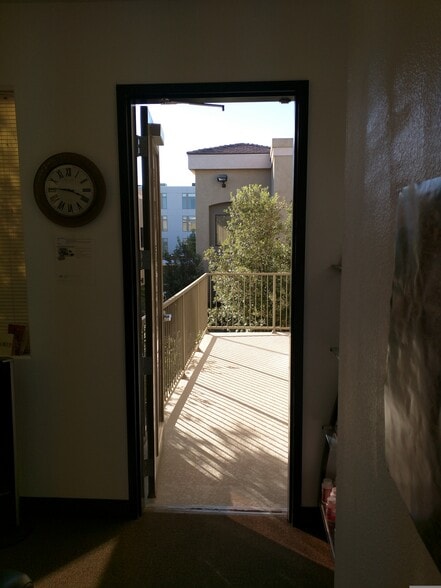 View Photo