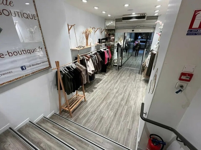 Local commercial dans Vannes à louer - Photo intérieure – Image 2 sur 3