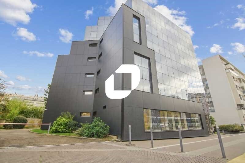 Bureau dans Courbevoie à louer Photo de l’immeuble– Image 1 sur 18