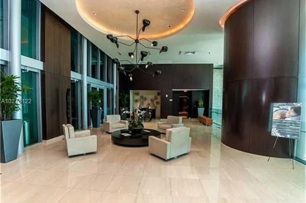 900-990 Biscayne Blvd, Miami, FL à vendre - Photo intérieure – Image 3 sur 40