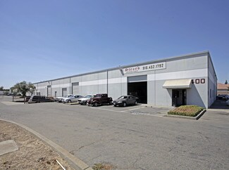 Plus de détails pour 6400 Belleau Wood Ln, Sacramento, CA - Industriel/Logistique à louer