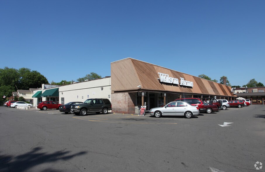 626 Park Ave, Rochester, NY à louer - Photo principale – Image 1 sur 9