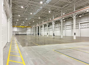 660 South Blvd E, Pontiac, MI à louer Photo intérieure– Image 1 sur 3