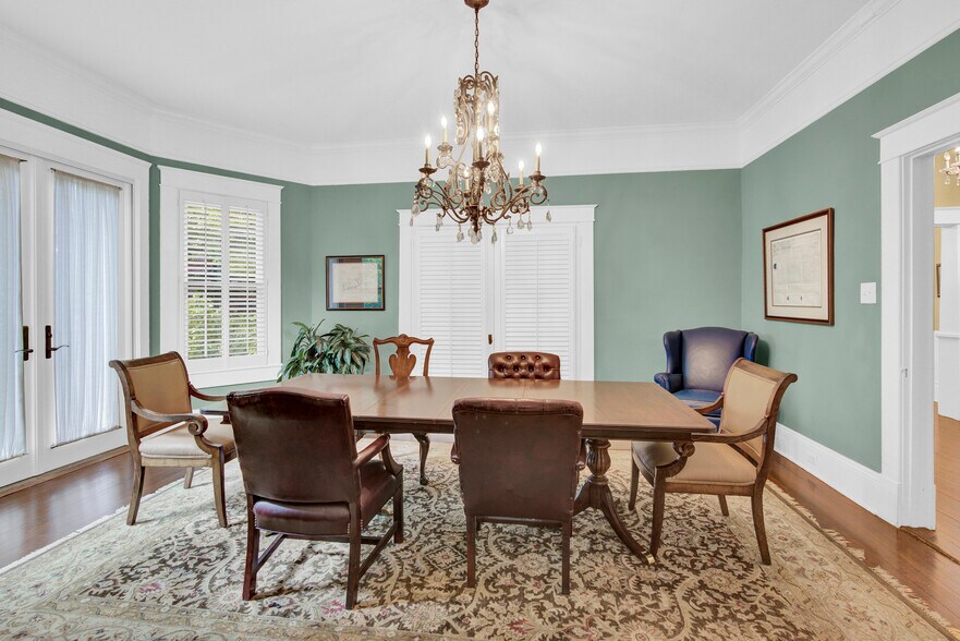 634 E Center Ave, Mooresville, NC à vendre - Photo intérieure – Image 3 sur 21