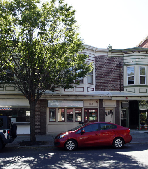 522 Monmouth St, Gloucester City, NJ à vendre - Photo de l’immeuble – Image 2 sur 7