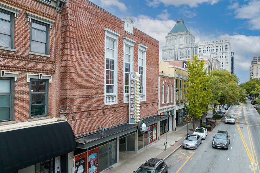 232 S Elm St, Greensboro, NC à louer - Photo principale – Image 1 sur 2