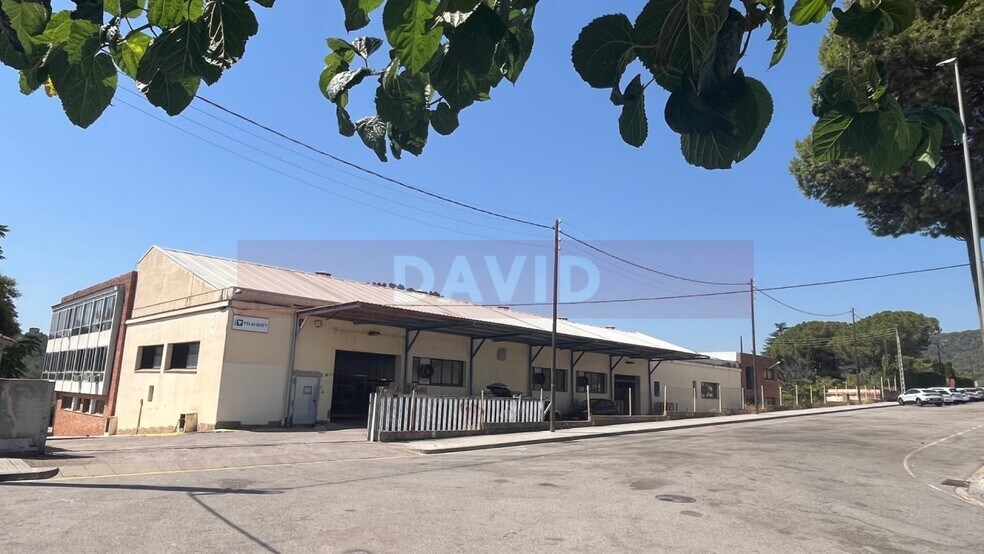 Industriel/Logistique dans Cervelló, Barcelona à vendre - Photo de l’immeuble – Image 1 sur 15