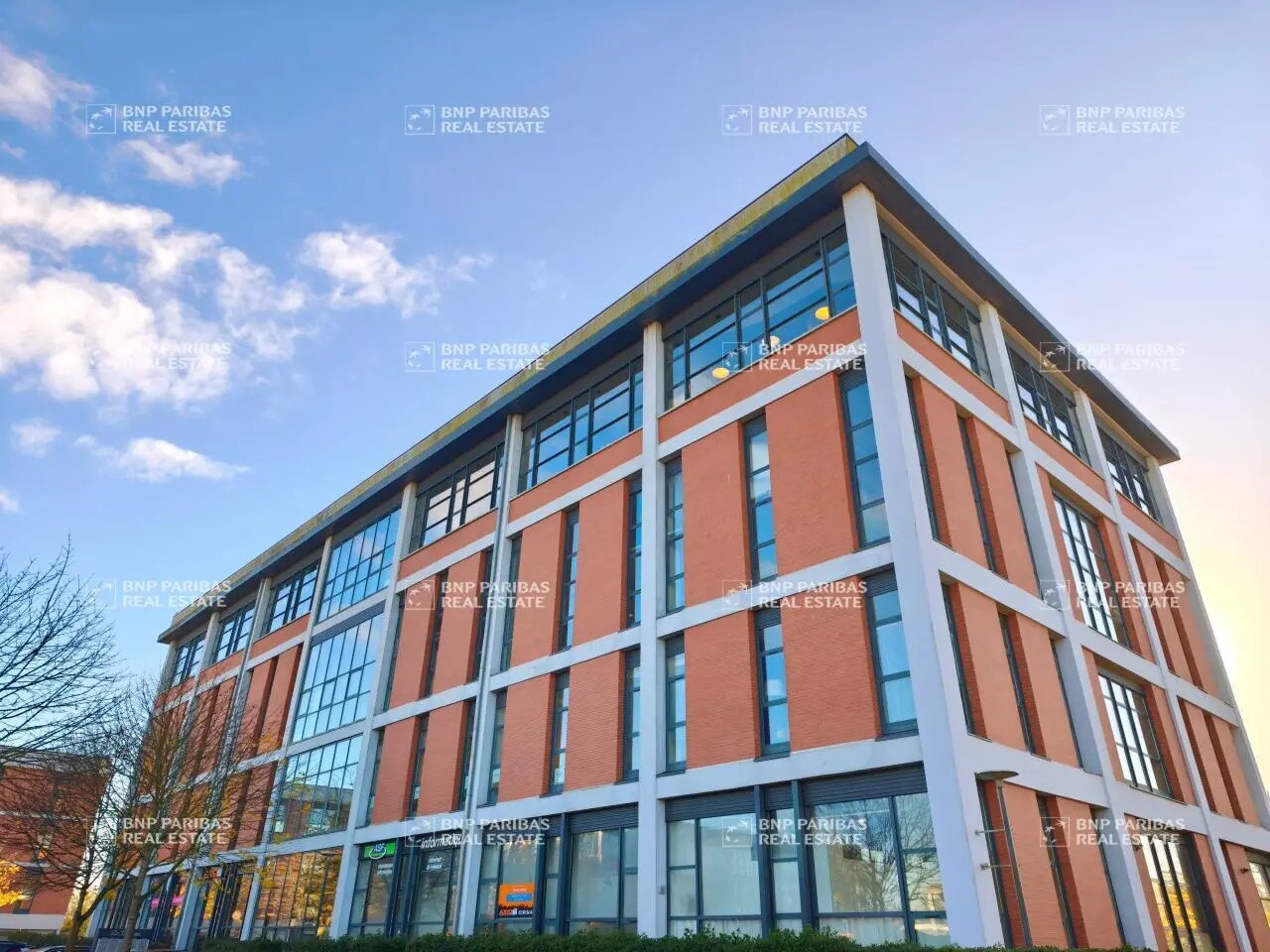Bureau dans Rennes à vendre Photo de l’immeuble– Image 1 sur 9