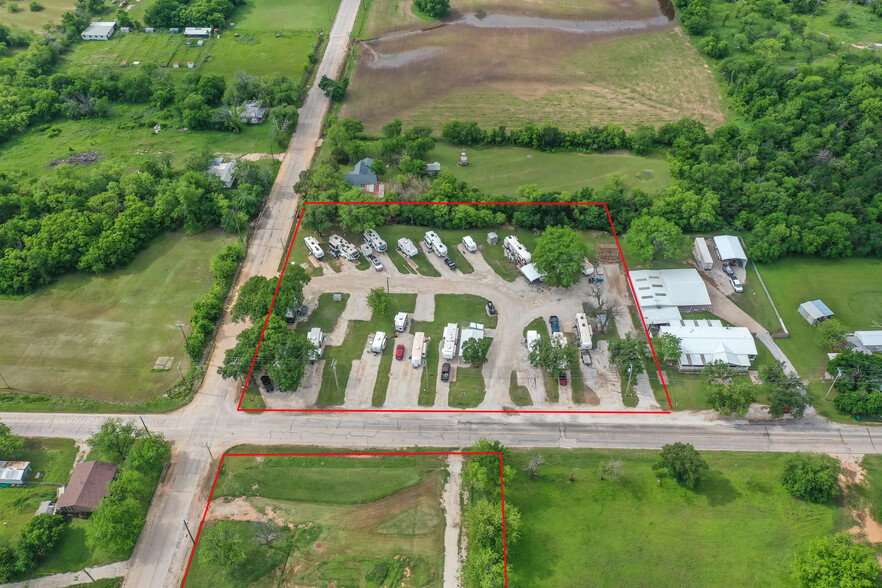 104 E Springcreek Rd, Olney, TX à vendre - Photo de l’immeuble – Image 2 sur 28