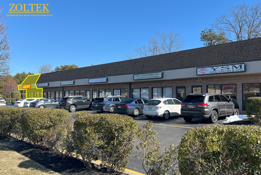 263 Brick Blvd, Brick, NJ à louer - Photo de l’immeuble – Image 1 sur 4