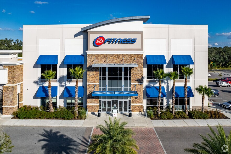 2350-2370 E Semoran Blvd, Apopka, FL à louer - Photo de l’immeuble – Image 3 sur 8