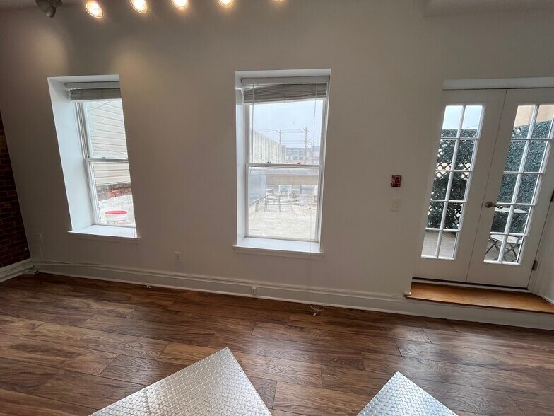 20-22 Broad St, Red Bank, NJ à louer - Photo de l’immeuble – Image 3 sur 12