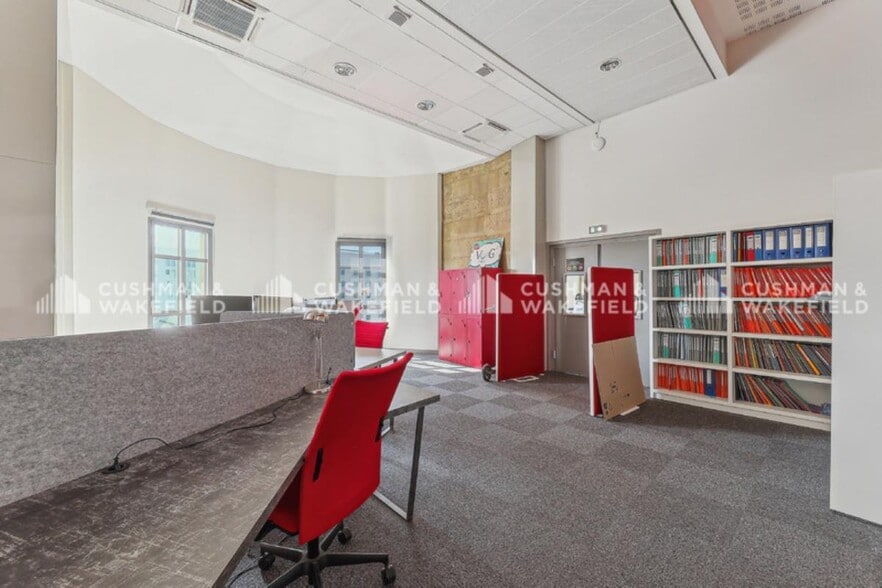 Bureau dans Marseille à louer - Photo intérieure – Image 2 sur 14
