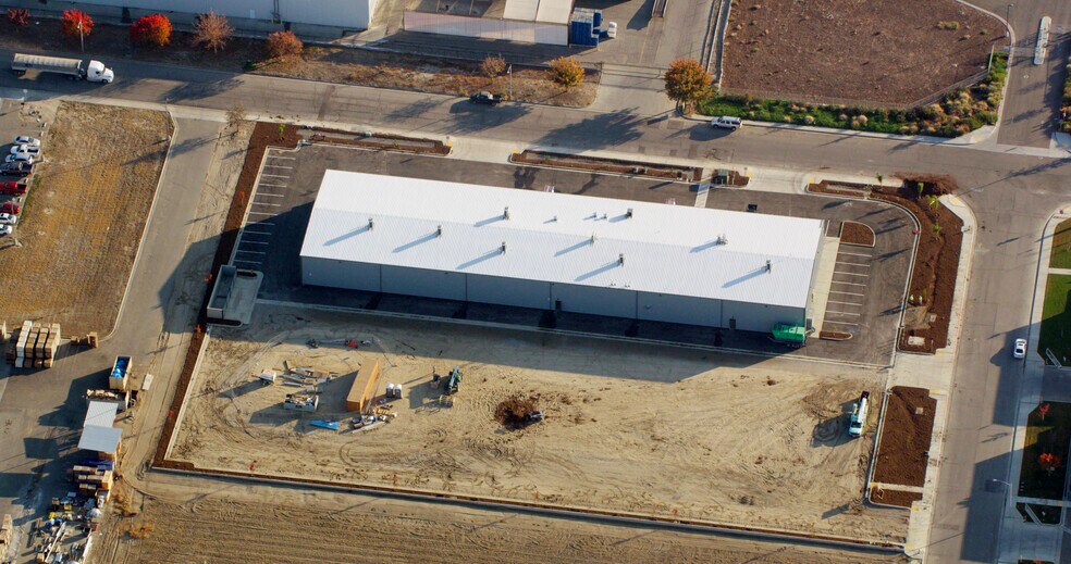 1450 Enterprise Dr, Lemoore, CA à vendre - Aérien – Image 3 sur 39