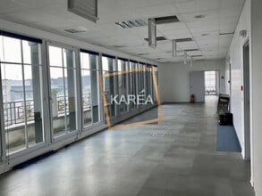 Bureau dans Chessy à louer Photo intérieure– Image 2 sur 4