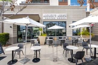 Plus de détails pour 170 Main St, Vista, CA - Local commercial à louer