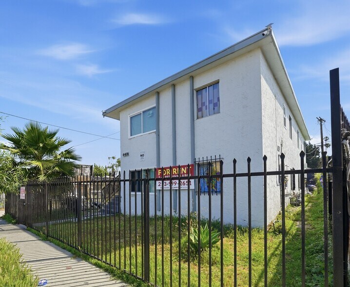 4416 S San Pedro St, Los Angeles, CA à vendre - Photo de l’immeuble – Image 2 sur 9