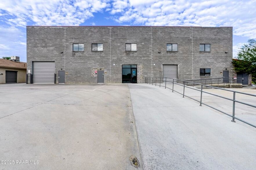 430 N Mount Vernon Ave, Prescott, AZ à louer - Photo principale – Image 1 sur 5