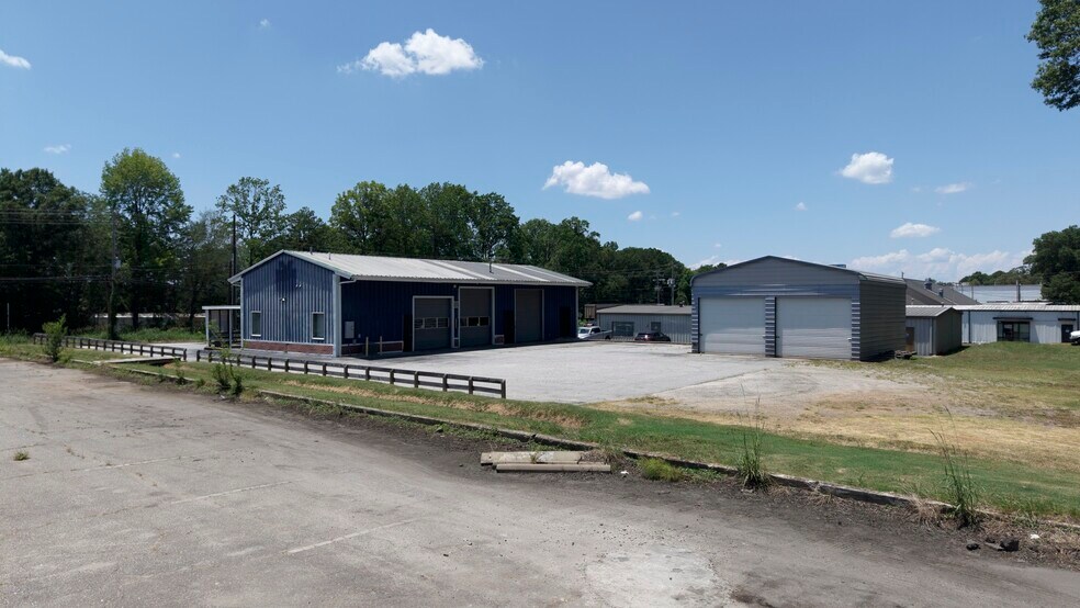 1010 NE Main St, Simpsonville, SC à vendre - Photo de l’immeuble – Image 2 sur 9