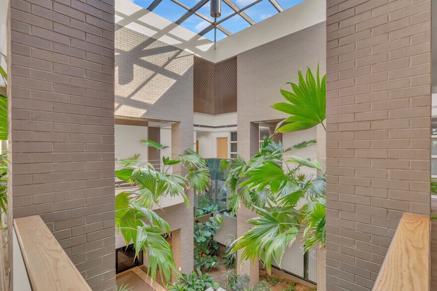 794 Penllyn Blue Bell Pike, Blue Bell, PA à louer - Photo de l’immeuble – Image 2 sur 17