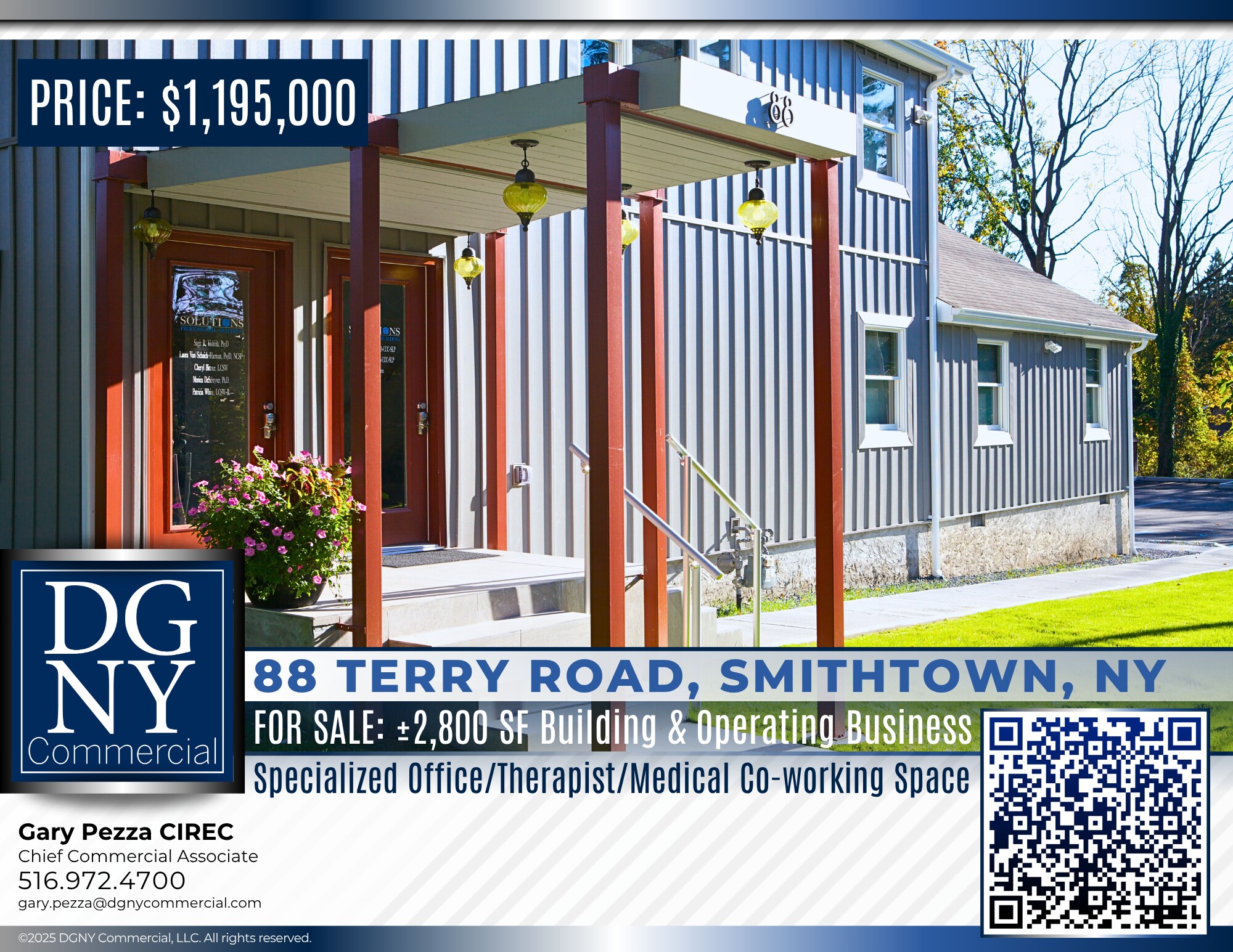 88 Terry Rd, Smithtown, NY à vendre Photo de l’immeuble– Image 1 sur 15