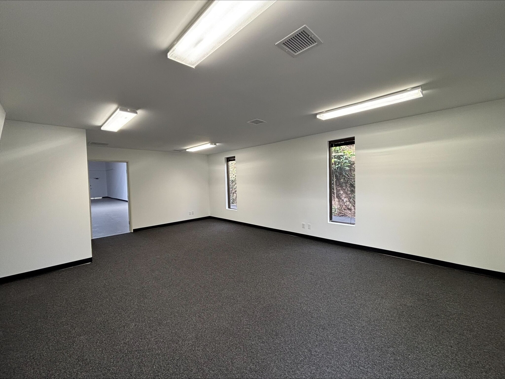 2730 Monterey St, Torrance, CA à louer Photo intérieure– Image 1 sur 2