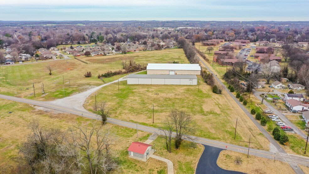 154 Pardue Ln, Hopkinsville, KY à vendre - Photo principale – Image 1 sur 5
