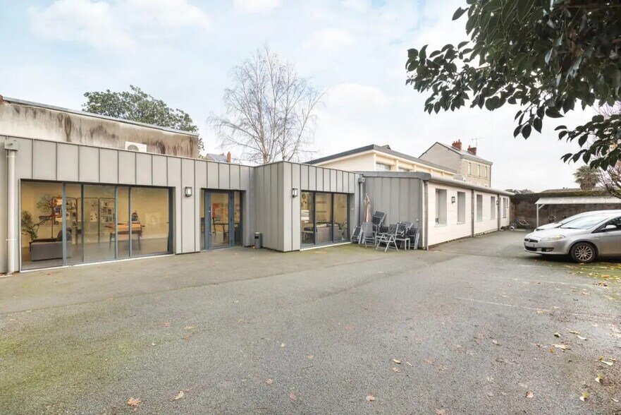 Bureau dans Angers à louer - Photo de l’immeuble – Image 3 sur 23