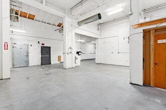 55 NE Farragut St, Portland, OR à louer Photo intérieure– Image 1 sur 25